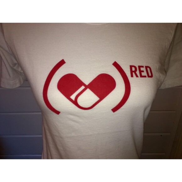 (RED) Tee Bono U2 Y2K 2000s HIV AIDS Global Fund 90s Band Rock Concert Small Tee - Picture 3 of 6